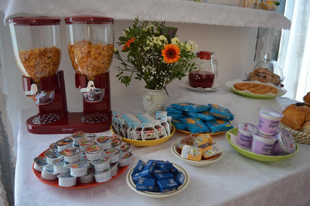 Bed and Breakfast Il Corso Novara Exterior foto